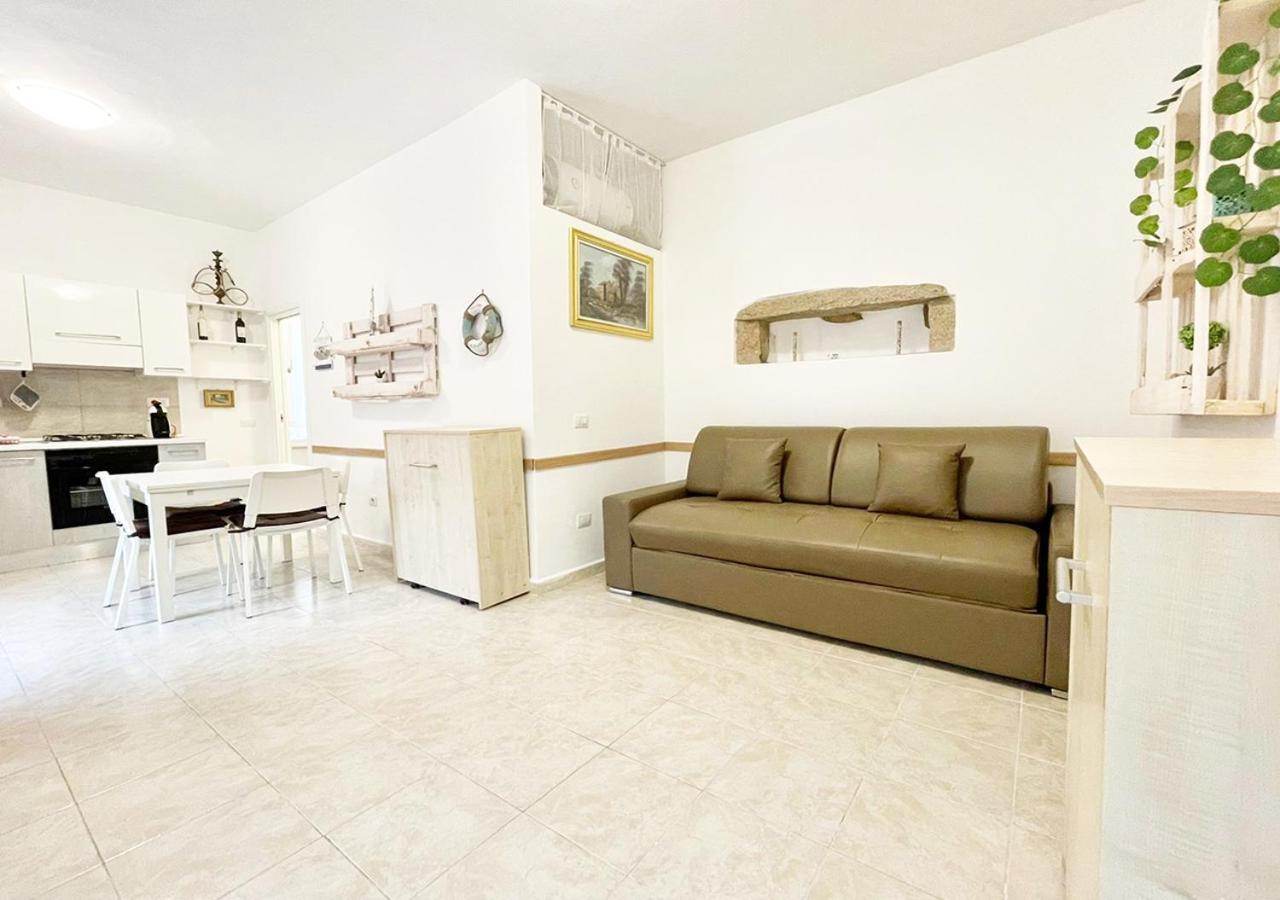 Pgs Immobiliare Srls Residenza Marino Bilocale In Centro Storico La Maddalena Lejlighed La Maddalena  Eksteriør billede